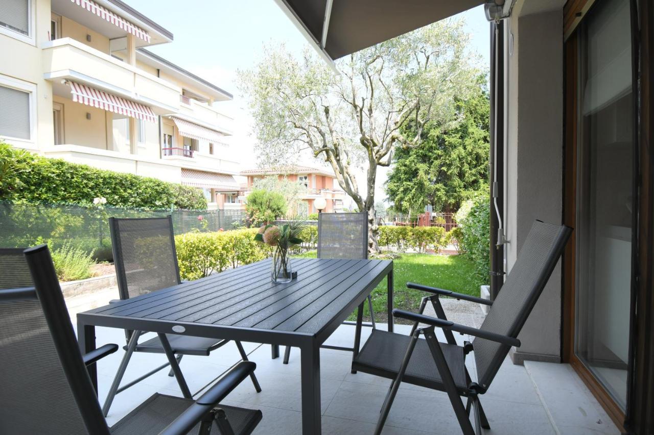 Christina's Apartment Desenzano del Garda